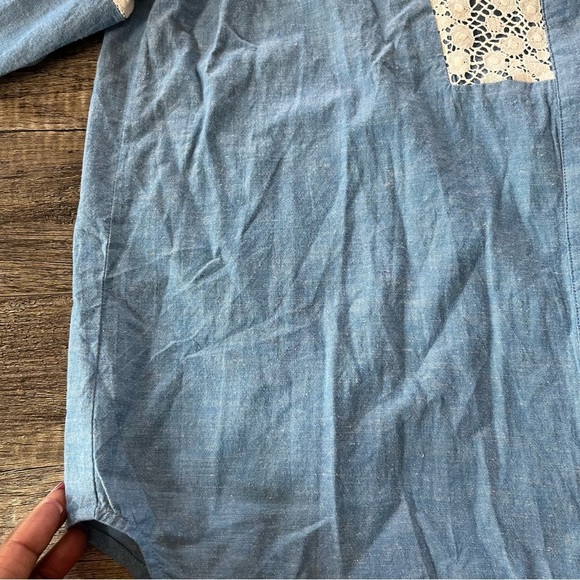 Johnny Was blue Thalassa lace pieced button down top size M - Picture 6 of 13